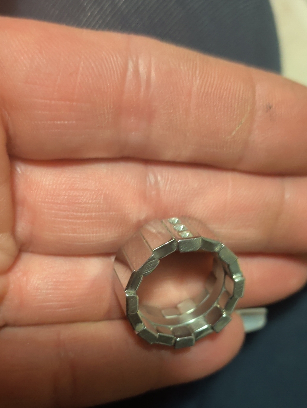 Authentic Swarovski Tactic Ring In Medium Discontinued Item - Picture 6 of 6